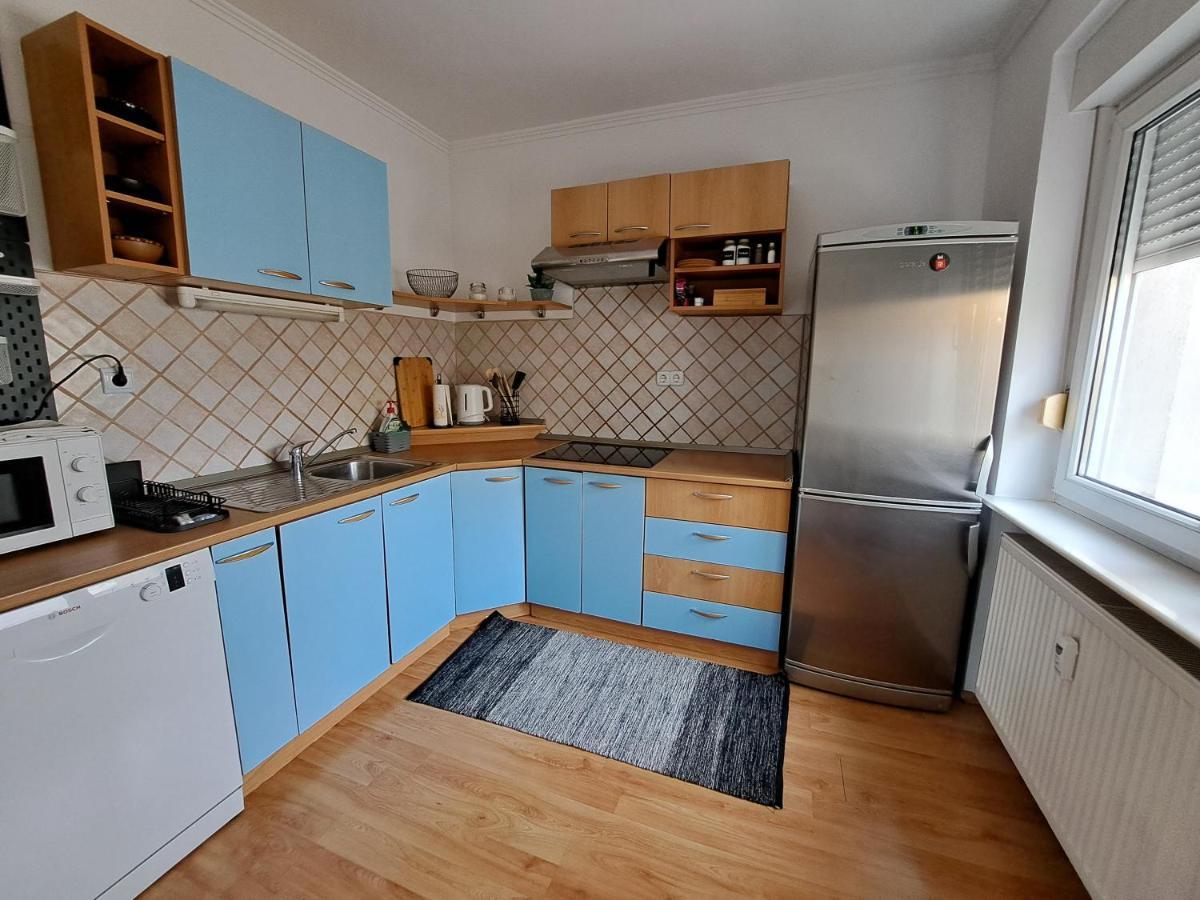 Charming Celje City Center Apartment Kültér fotó